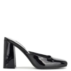 Nine West Yogi Heeled Slides